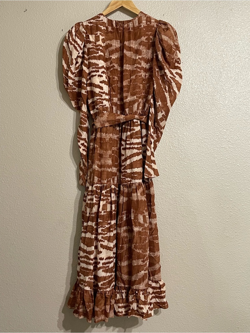 New Ulla Johnson Leila Belted Printed Silk Midi Dress Brown Sz 4 - Picture 6 of 12